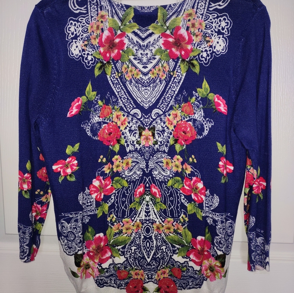 Ladies cardigan size M